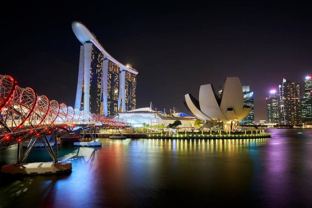 腾讯、沐瞳、心动……出海游戏公司选择新加坡的理由