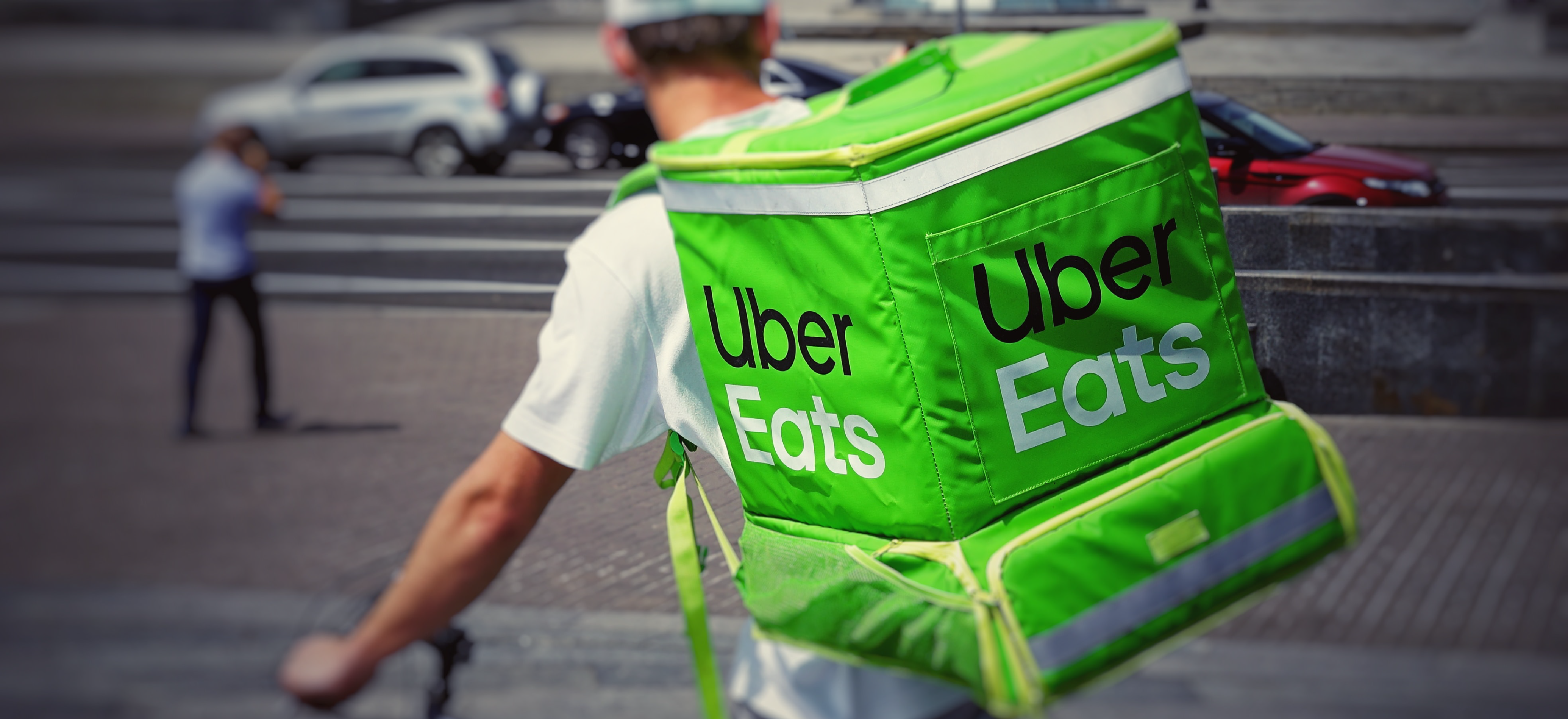 十年首次盈利，Uber稳了吗