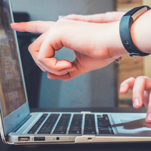 中国SaaS淘汰赛，出海能否续一口？