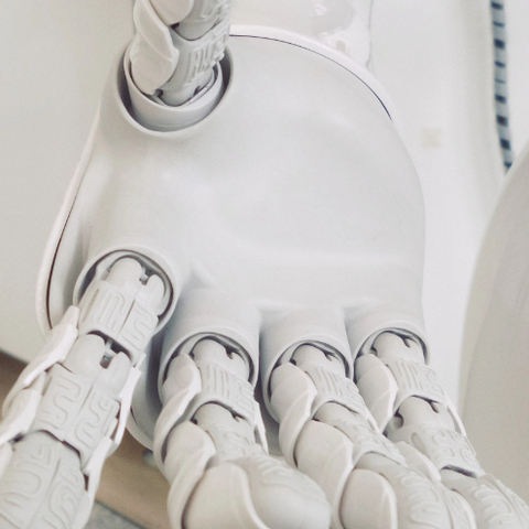 2200亿美元估值，捧出第二个OpenAI?